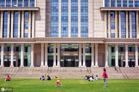 中国最美大学，与厦门大学齐名，因樱花而扬名天下_建筑