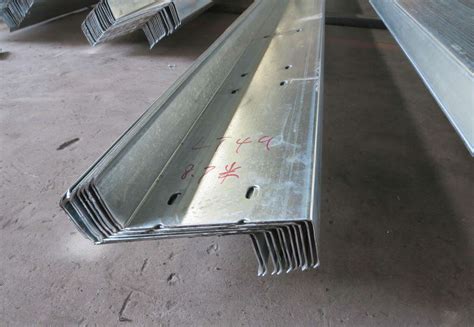供应C型钢Z型钢 钢结构屋面檩条 钢结构楼承板生产安装 型钢加工-阿里巴巴