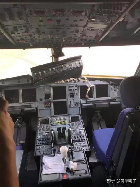 雅典上空的“幽灵航班” 失压梦魇的太阳神航空522号航班_空军飞行员