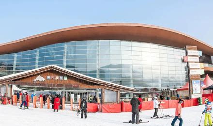 富龙滑雪场价格体系及雪道参数介绍和雪道总览图-张家口崇礼滑雪旅游接待中心