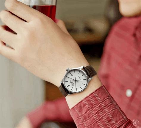 男人都应该佩戴手表吗？手表对男人意味着什么？看完你便知晓！|手表|男士|腕表_新浪新闻