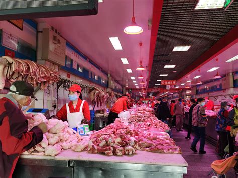 2020年猪肉下半年的价格会怎么样？下半年猪肉价格会涨到多少？_人间观察_人生_深圳热线