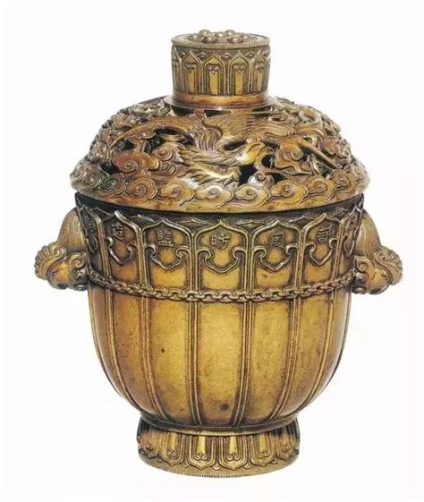 在英拍卖的圆明园文物青铜“虎鎣”入藏中国国家博物馆