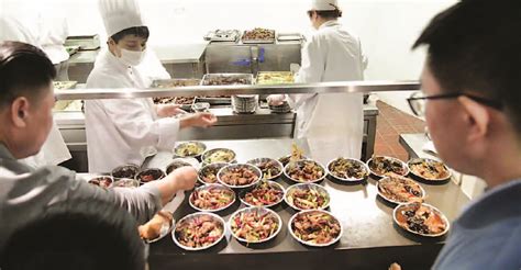 调查显示52.98%职工 选择食堂就餐--劳动报