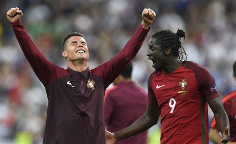 欧洲杯快递-葡萄牙击败法国夺冠 C罗如愿捧杯_体育_腾讯网