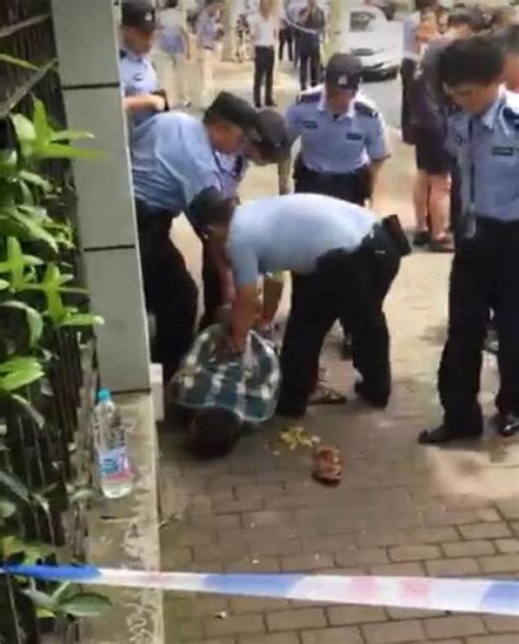 浙大保安被外卖员捅伤！警方通报最新进展…