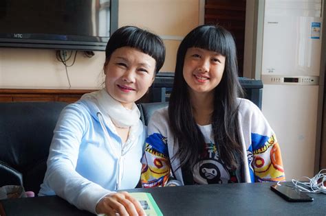 妈妈陪考研先中榜 每天苦学成女儿学姐 - 教育资讯 - 新湖南