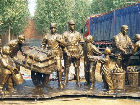 【走进蒙古】乌兰巴托公园里的那些有趣的雕塑雕像-内蒙古元素Inner Mongolia Elements