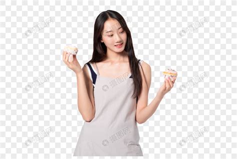 甜美女生拿蛋糕头像