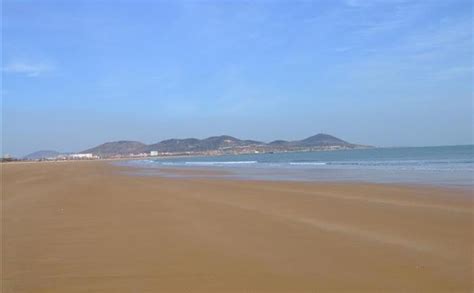 青岛金沙滩 沙质最细的“亚洲第一滩”_山东频道_凤凰网