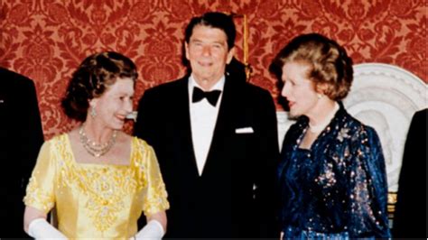 铁打的英国女王，流水的英国首相，女王和15位历任首相关系大揭秘#好片征集令_腾讯视频