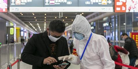 “数”说疫情：外国人眼中的中国战疫_手机新浪网