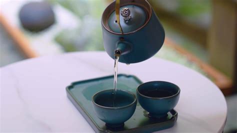沏茶意境,形容茶室有意境的句子,一杯清茶图片_大山谷图库
