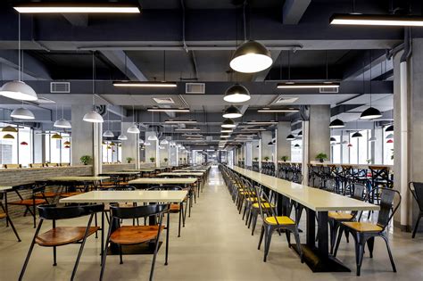 某500强企业 东莞基地E2B-1餐厅-团餐食堂-叁上叁空间设计