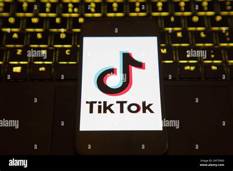 Tiktok App Interface Social Media Tik Tok Screen Design, Tiktok, Tik ...