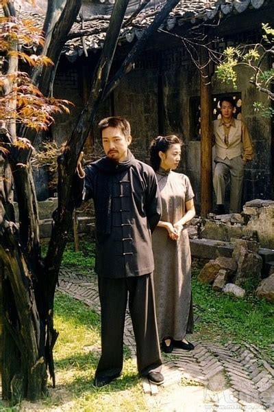 2001 | 电影《小城之春》老式旗袍设计 _戏服设计_郭培-玫瑰坊