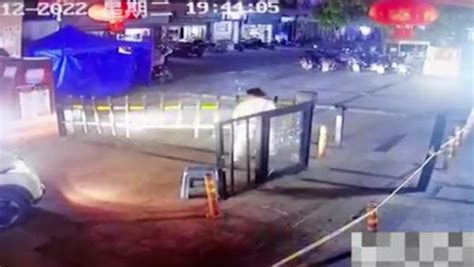 男子高铁上“耍酒疯”霸座殴打乘客 被行政拘留5日-宁夏新闻网