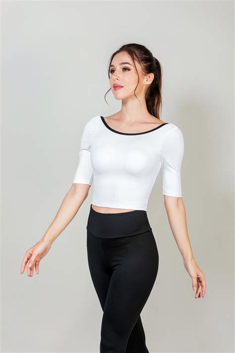 韩版瑜伽服女2018秋冬新款美背U型运动上衣高腰遮胃瑜伽舞蹈T恤-阿里巴巴