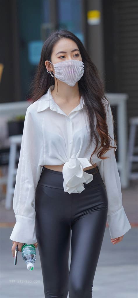 皮衣皮裤美女图片