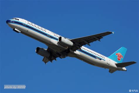 东航山东新引进A320-NEO飞机落地青岛 - 民用航空网