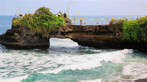 印尼可不仅仅只有巴厘岛，带你去看更美的山和海！ - 知乎