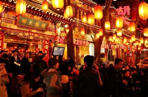 北京十大夜市景点，这些景点你不容错过！_小吃