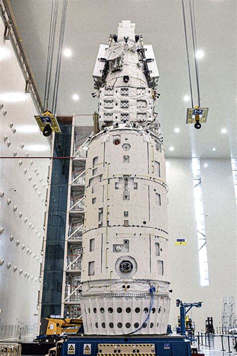 梦天实验舱成功发射，中国空间站主体构建正式进入最后阶段__财经头条