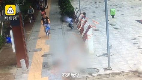 重庆警方通报“女子幼儿园持菜刀砍人事件”：14人受伤 嫌犯被控制_手机新浪网