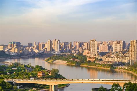 内江：加快新型城镇化进程 建设幸福美丽内江|中国特色|城镇化_凤凰资讯