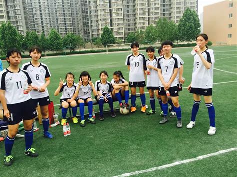 足球社团活动剪影-足球社团-郑州市第六十二中学社团选课系统