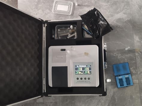 甲醛检测仪家用专业测甲醛新房室内空气质量测试仪器甲醇苯试纸盒