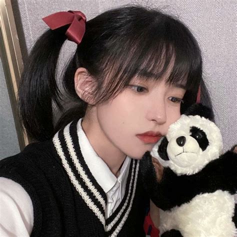 好看的自拍甜美女生头像