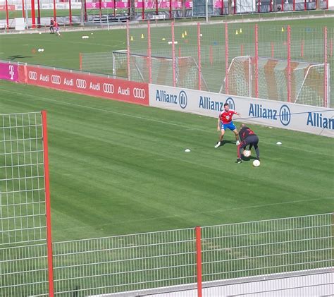 国际比赛日期间，穆勒和布纳-萨尔在拜仁基地加练-直播吧