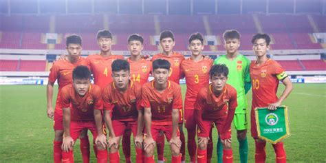 1-1！对阵小组最弱对手全面落后，中国U20仍出线了