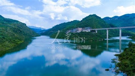 贵州小众旅行地，奇山秀峰纳雍县，探险避暑好去处，绝对鲜为人知