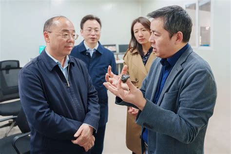 广安市委副书记甘用德带队赴西物院座谈交流推动务实合作