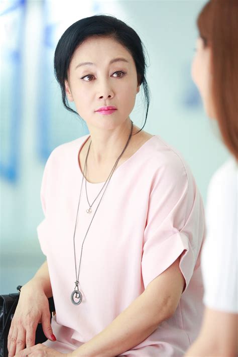 著名演员王姬：事业和情感坎坷有泪，如今仍将29岁智障儿子当宝 - 知乎