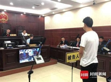 大学生当"网络水军"受审 称靠发帖删帖挣500多万__凤凰网