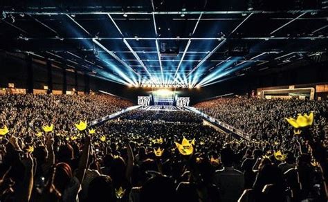 【图】bigbang香港演唱会结束 3万6千名粉丝狂热(3)_日韩星闻_明星-超级明星