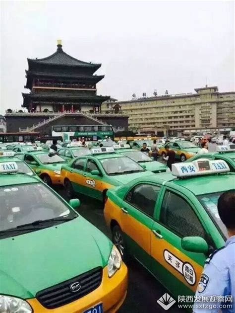 西安120辆出租车变身“的士120”志愿者 将提供免费送医服务 - 丝路中国 - 中国网