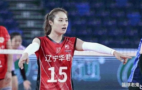 中国女排迎来了告别潮：7位国手正式退役，1人年仅26岁最遗憾_东方体育