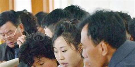 韩媒：朝鲜13名驻外餐厅员工集体投奔韩国_手机新浪网