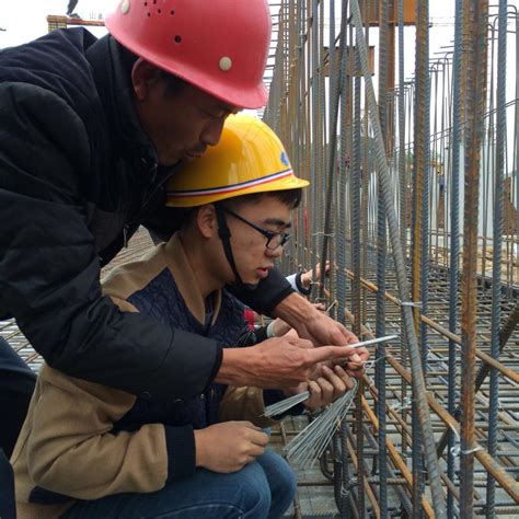 喜报：汉中双汉钢结构公司专家工作站荣获“陕西省劳动竞赛优胜班组”称号_汉中市住房和城乡建设局