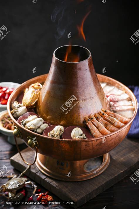 海鲜铜火锅,中国菜系,食品餐饮,摄影素材,汇图网www.huitu.com