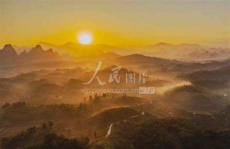 广西恭城：乡村美景如画-人民图片网