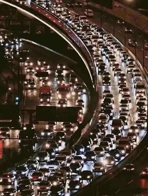 国内最严重的堵车，竟堵了20天！网友：司机们都怎么熬过的？_搜狐汽车_搜狐网