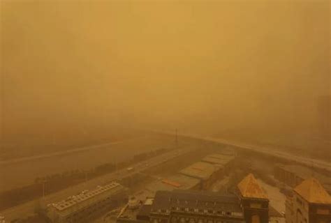 内蒙古沙尘暴风沙夹杂雨雪-沙尘暴的危害有哪些 - 见闻坊