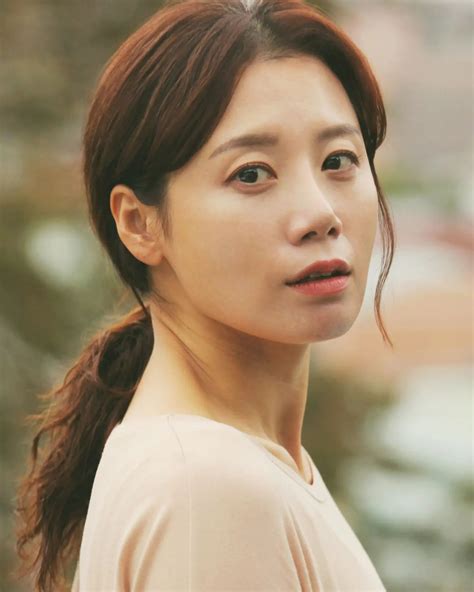 Jeong Seo-Yeon (1980) - AsianWiki