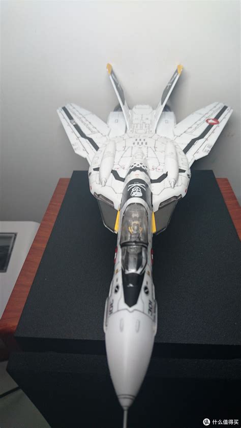 太空堡垒 Viper Mk23D打印模型_太空堡垒 Viper Mk23D打印模型stl下载_军事3D打印模型-Enjoying3D打印模型网