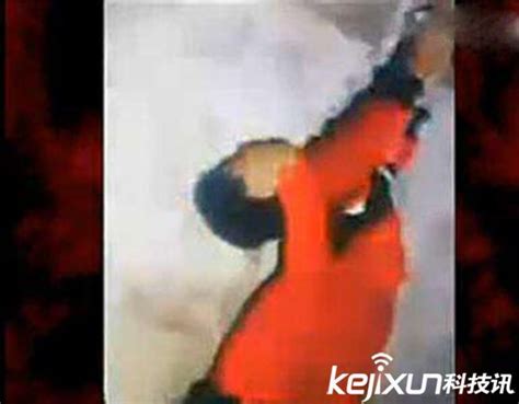 09年红衣男孩珍贵视频资料 重庆红衣男孩事件，中国十大奇案之首